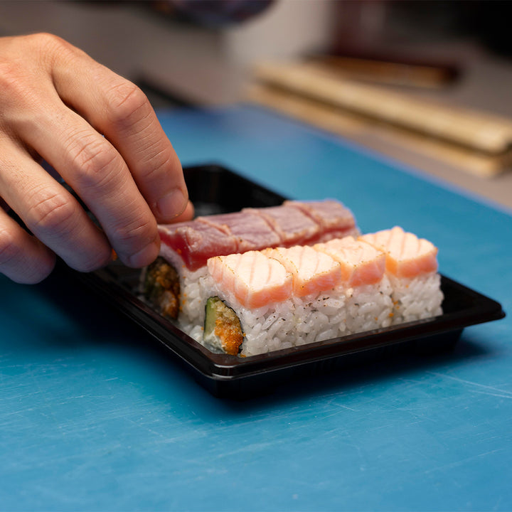 30 pezzi Contenitori Neri in PET Riciclabili con Coperchio Trasparente – Ideali per Sushi, Take-Away e Asporto
